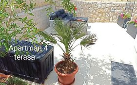 Apartmani Zeljka